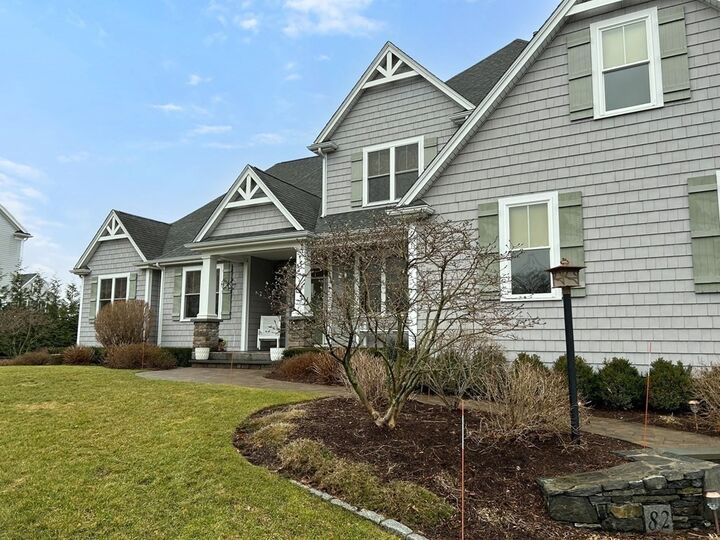 Property Photo: 82 Jeffrey Dr MA 02760