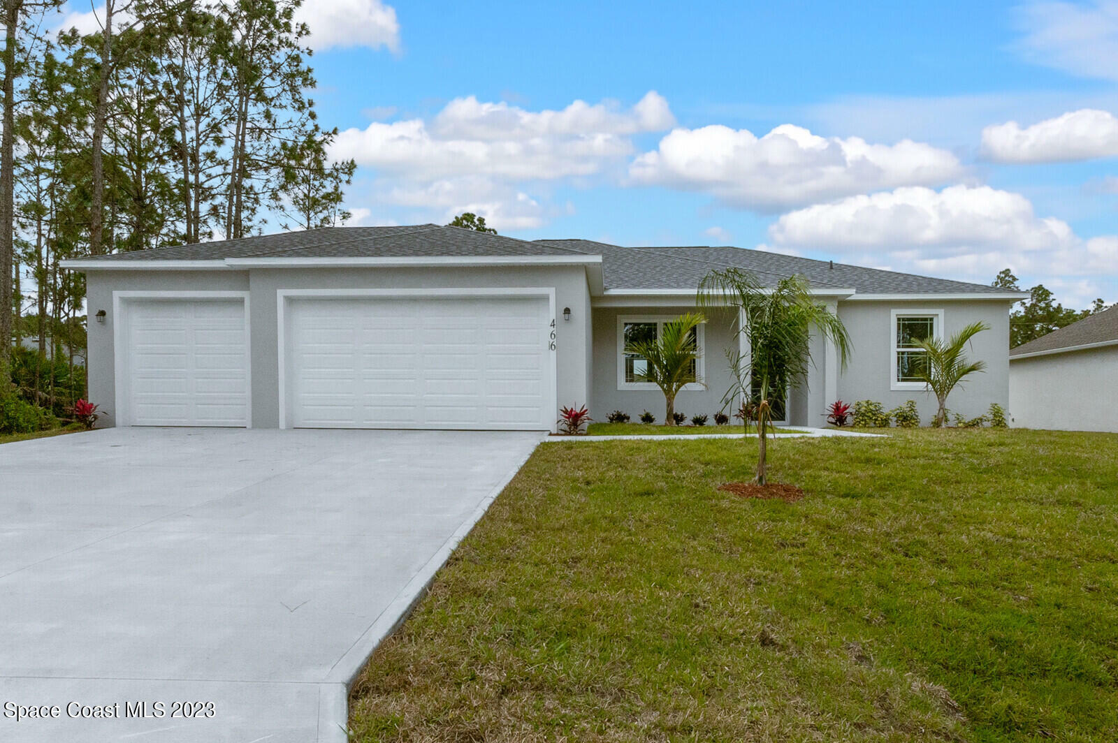 Property Photo:  931 Thompson Road SW  FL 32908 