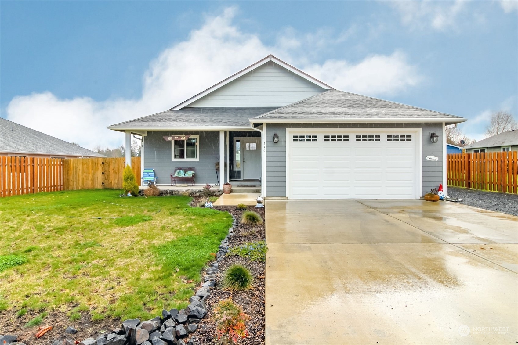 Property Photo:  518 7th Avenue NW  WA 98532 