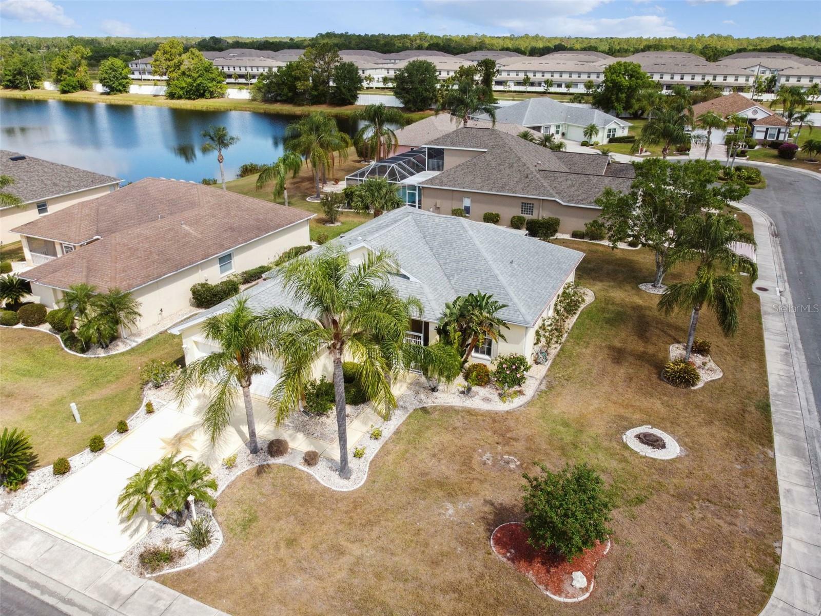 Property Photo:  2232 N Creek Court  FL 33573 