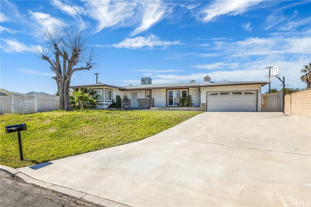 Property Photo:  11826 Eton Drive  CA 92313 