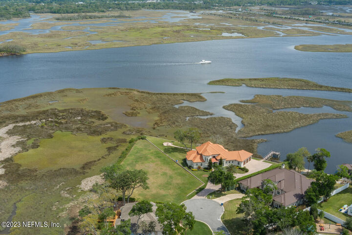 Property Photo:  13865 Admirals Bend Dr  FL 32225 