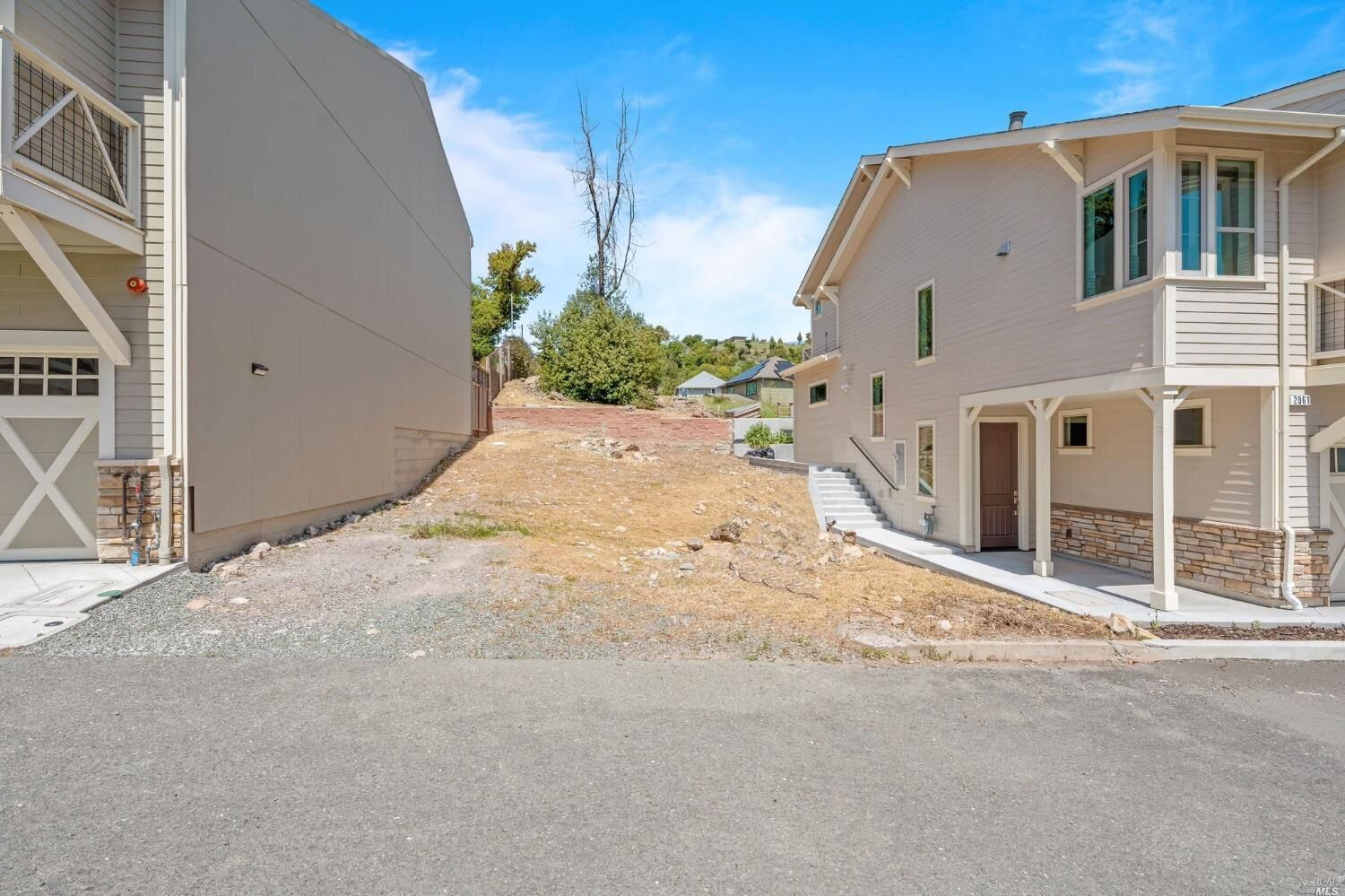 Property Photo:  2053 Stagecoach Road  CA 95404 