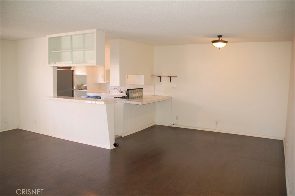 Property Photo:  4358 Mammoth Avenue 26  CA 91423 