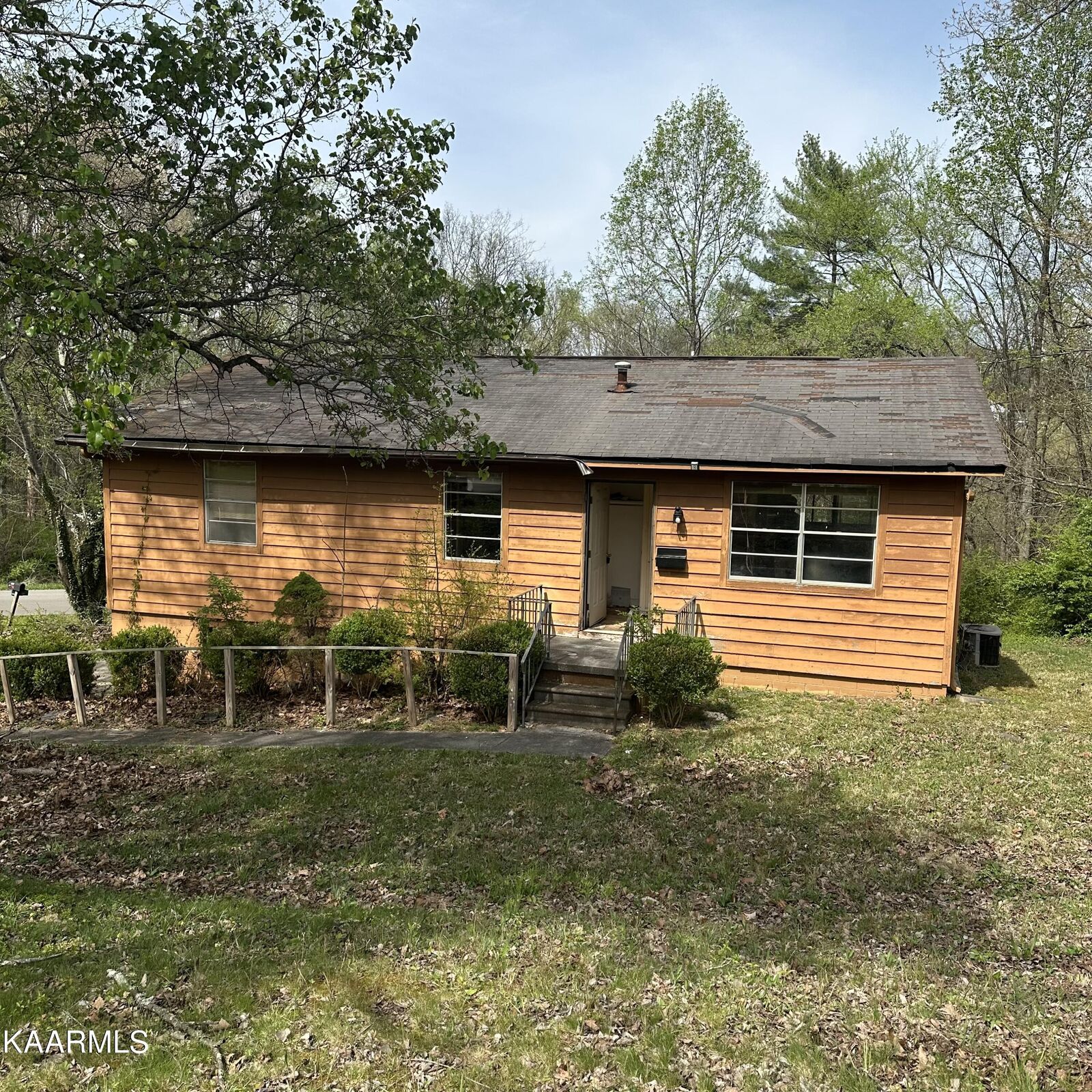 Property Photo: 2228 Highland Rd TN 37801