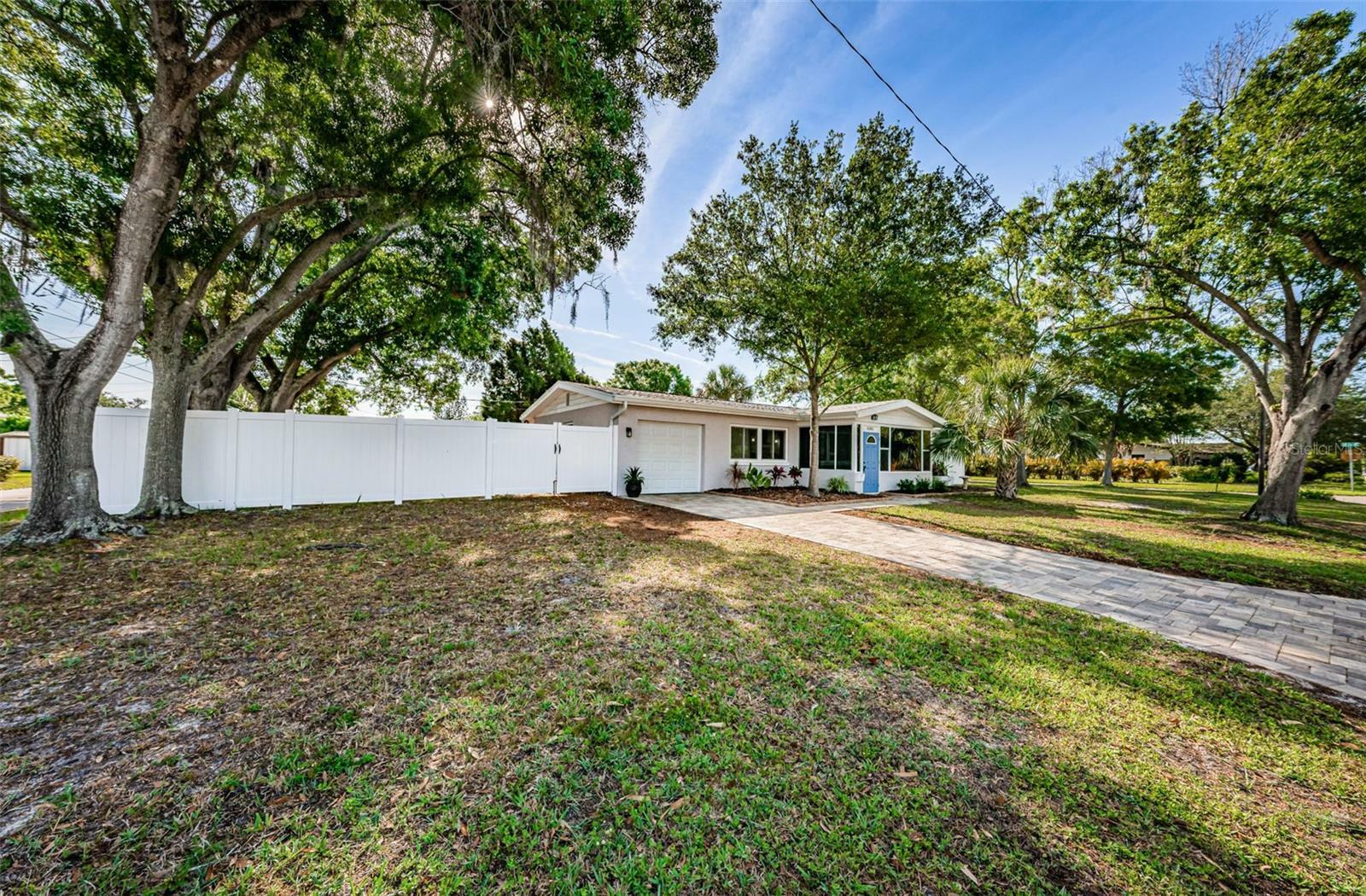 Property Photo:  4301 Cherry Street NE  FL 33703 