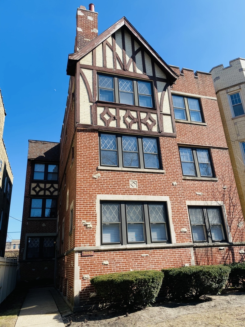 Property Photo:  5443 N Campbell Avenue 1E  IL 60625 