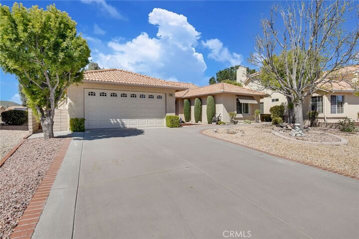 Property Photo:  2887 Banyan Tree Lane  CA 92545