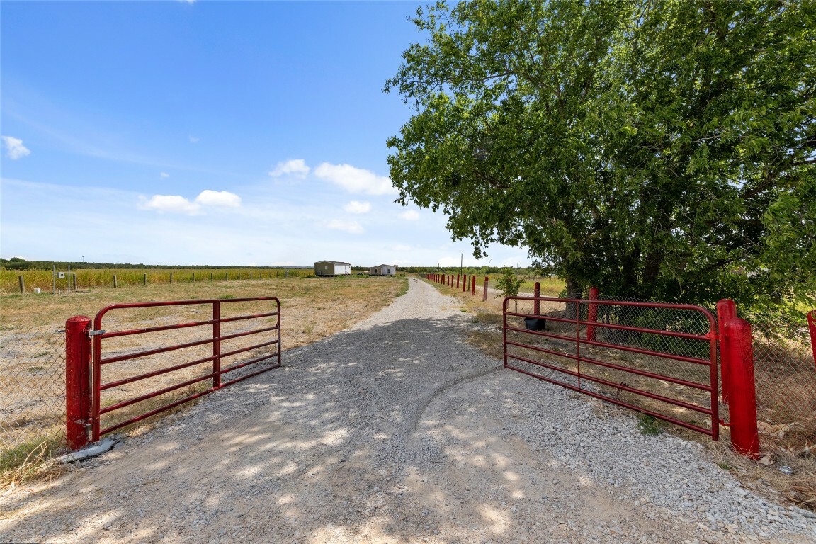 Property Photo: 15817 Giese Lane TX 78653