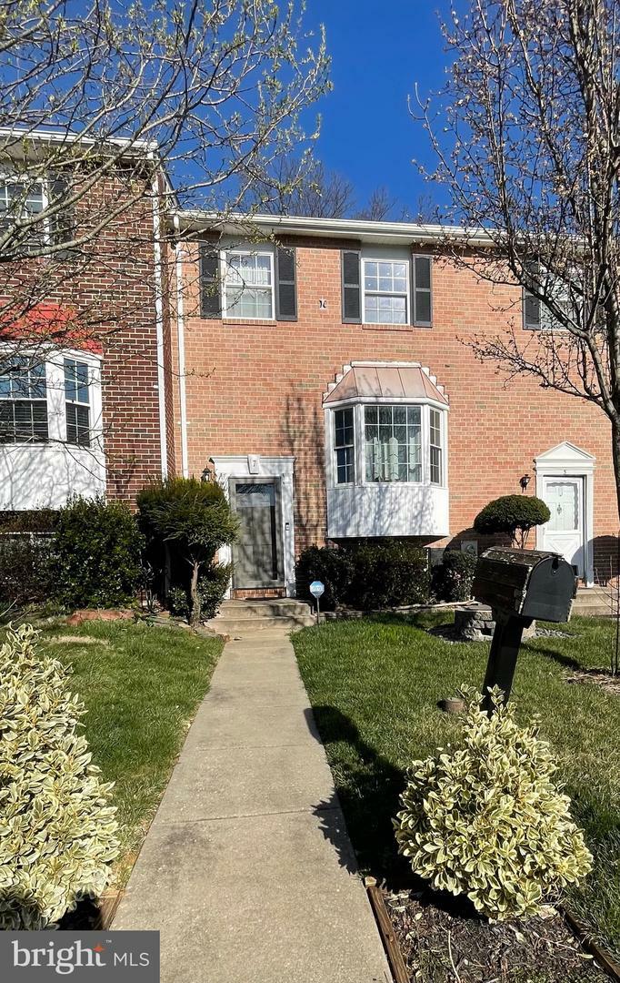 Property Photo: 7 Stone Falls MD 21236