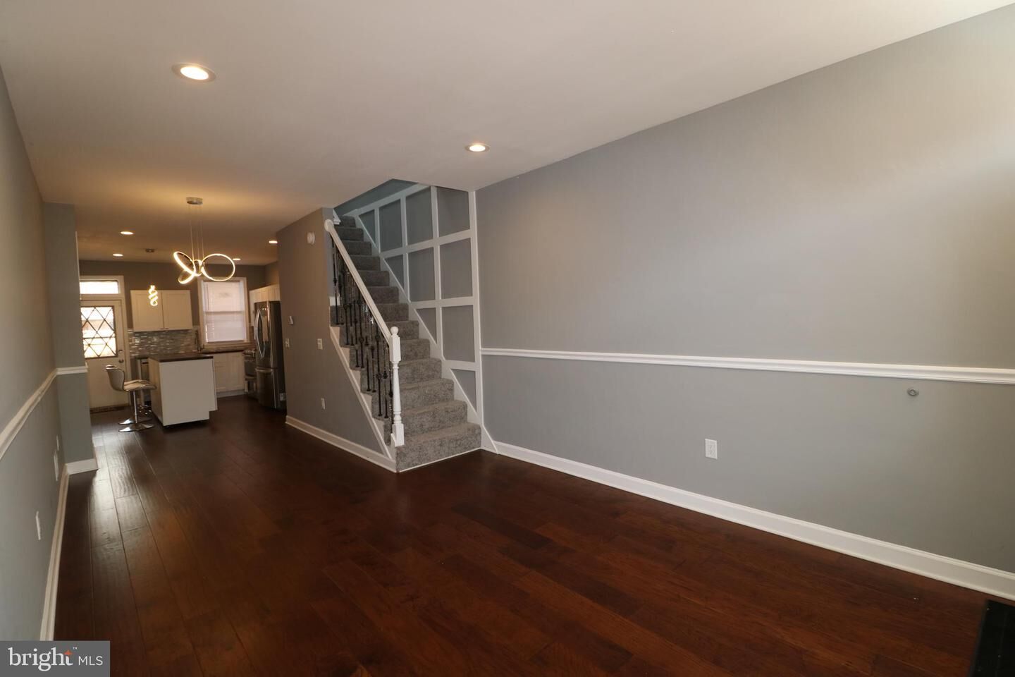 Property Photo:  2624 Grogan Avenue  MD 21213 