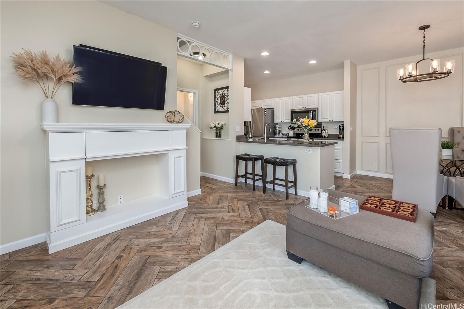 Property Photo: 91-1001 Keaunui Drive 383 HI 96706