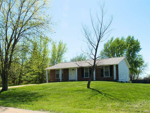 Property Photo:  1406 Radcliff Drive  MO 63028 