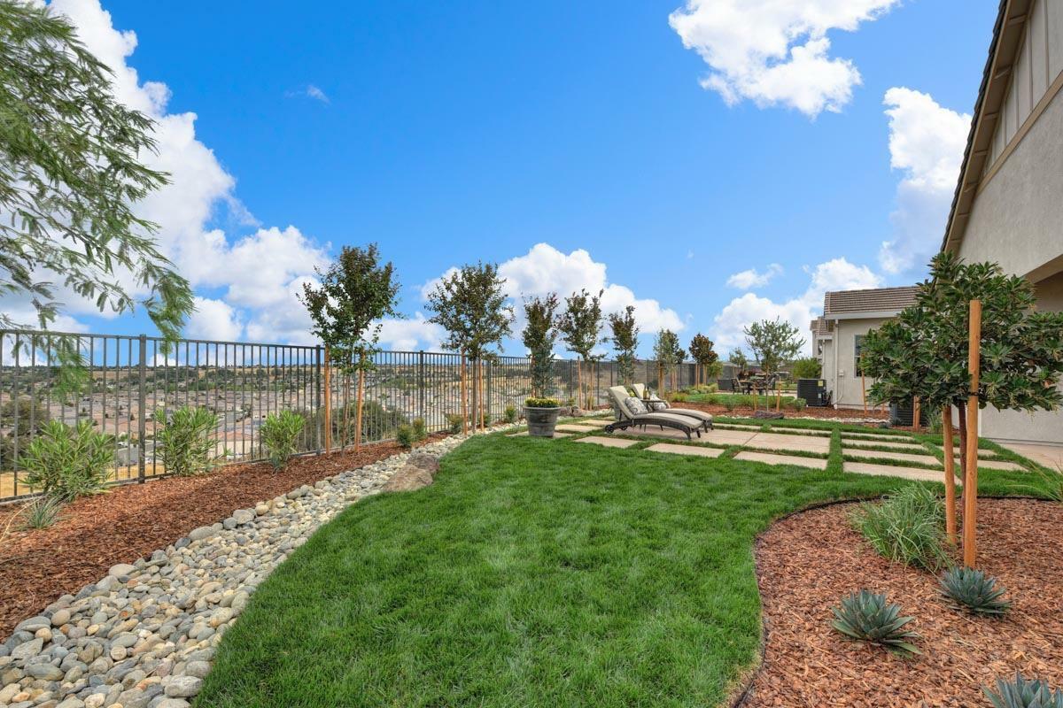 Property Photo:  2319 Ranch View Court  CA 95765 