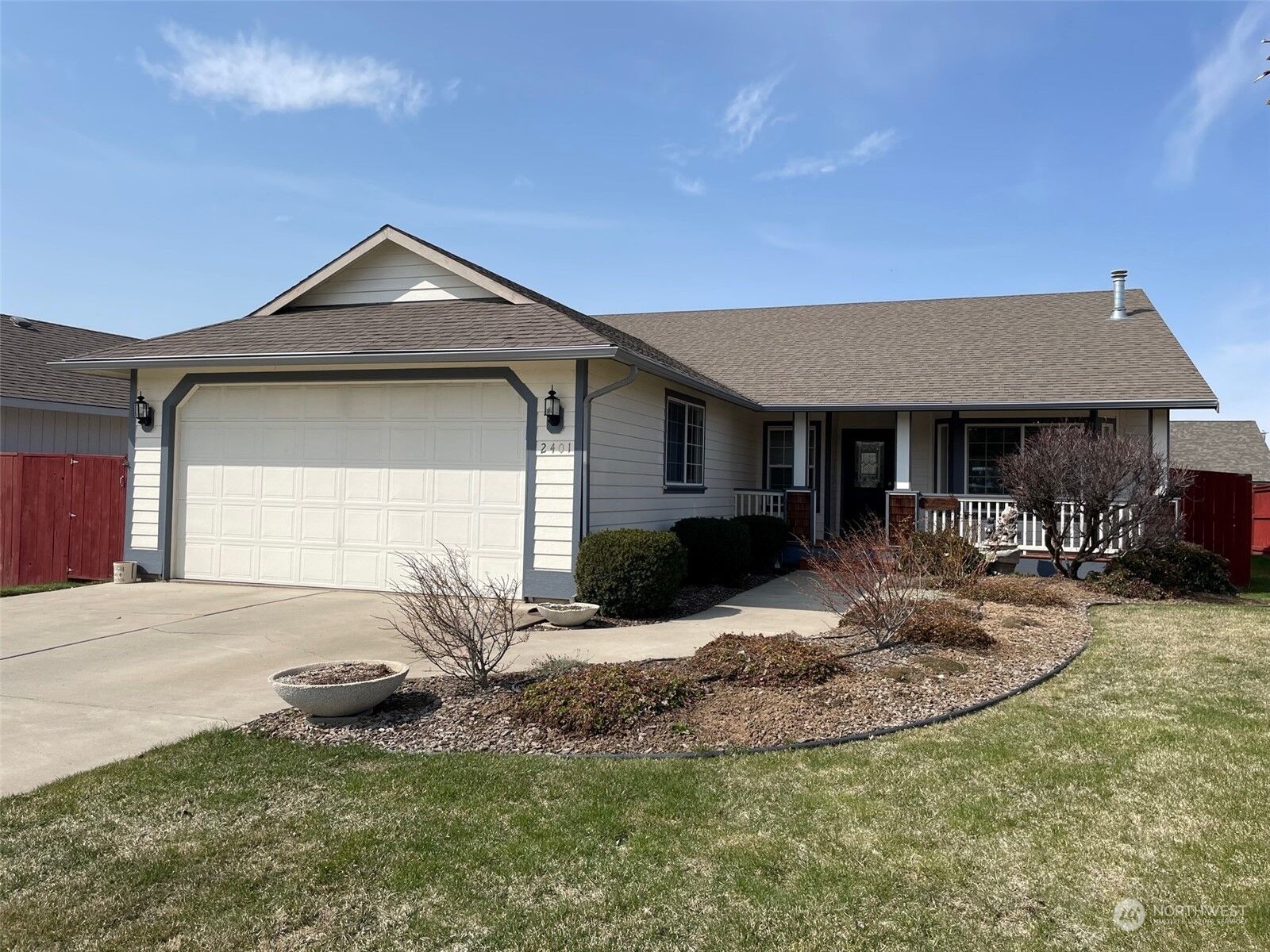 Property Photo: 2401 N Ellington Street WA 98926