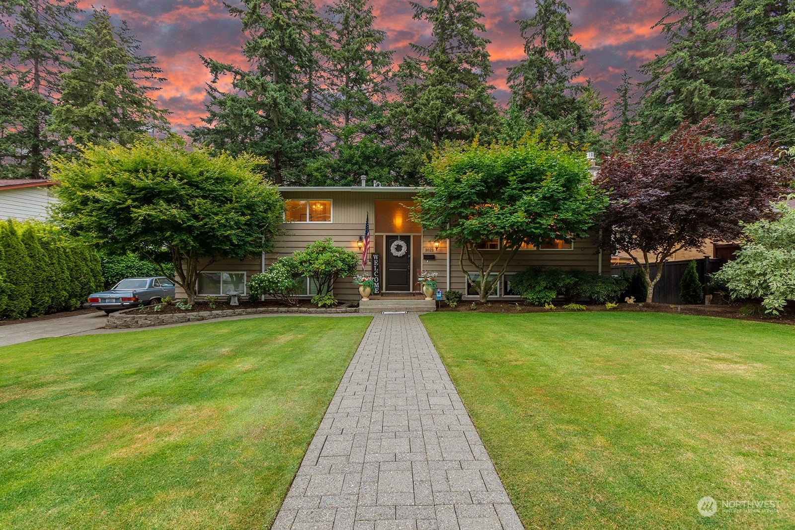 Home for sale in Fircrest 1021 Paradise Lane, Fircrest, WA 98466