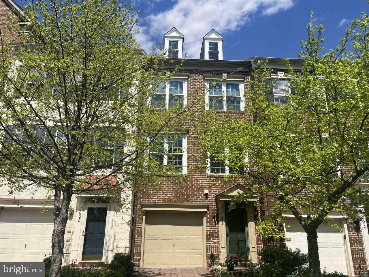 Property Photo: 361 Livermore Lane VA 22304