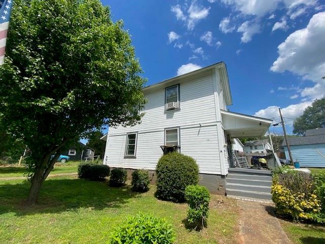 Property Photo: 121 Avenue E SE GA 30147
