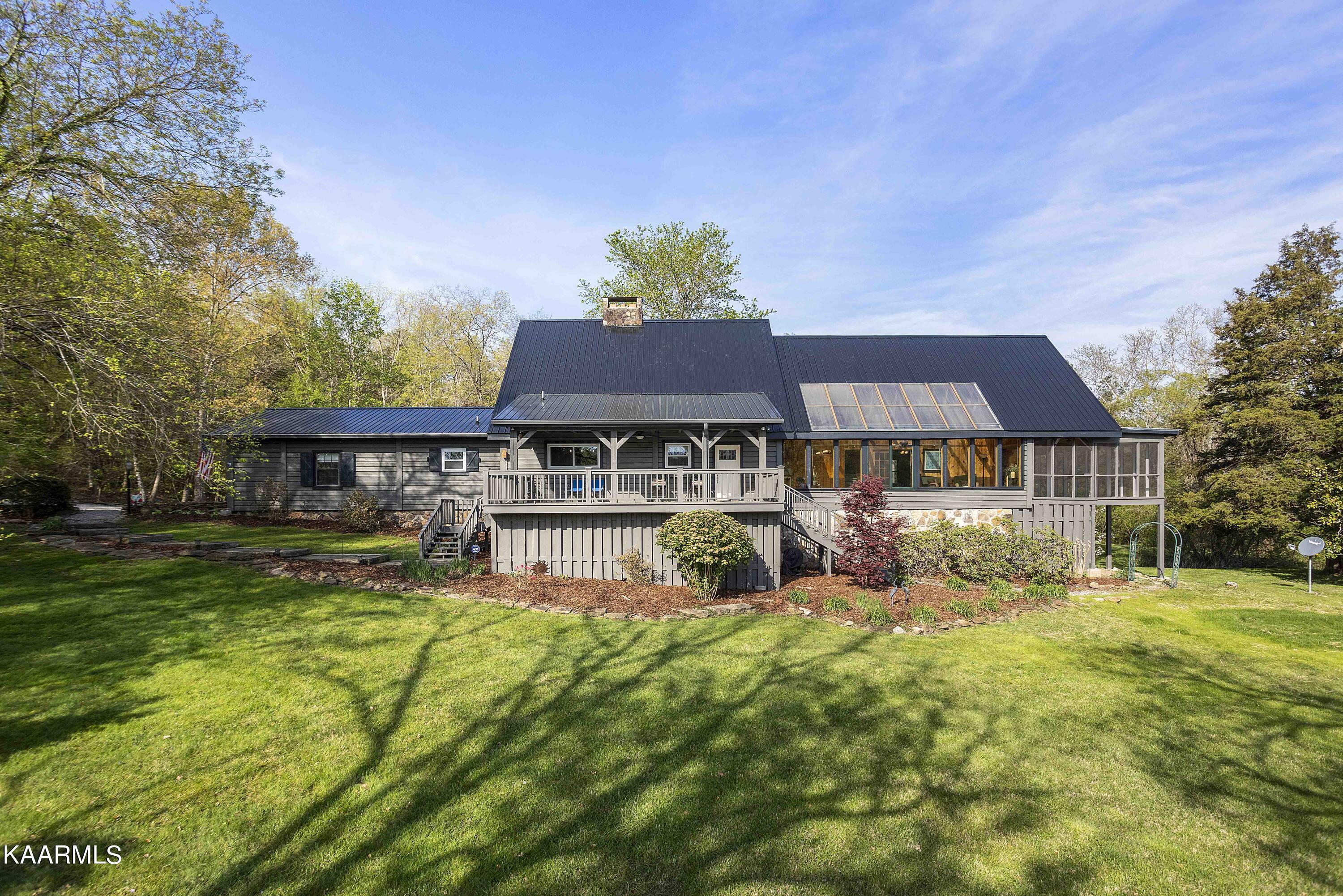 Property Photo:  2532 Jones Rd  TN 37771 