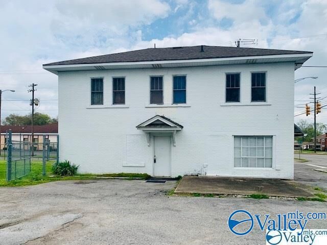 2901 W Meighan Boulevard  Gadsden AL 35904 photo