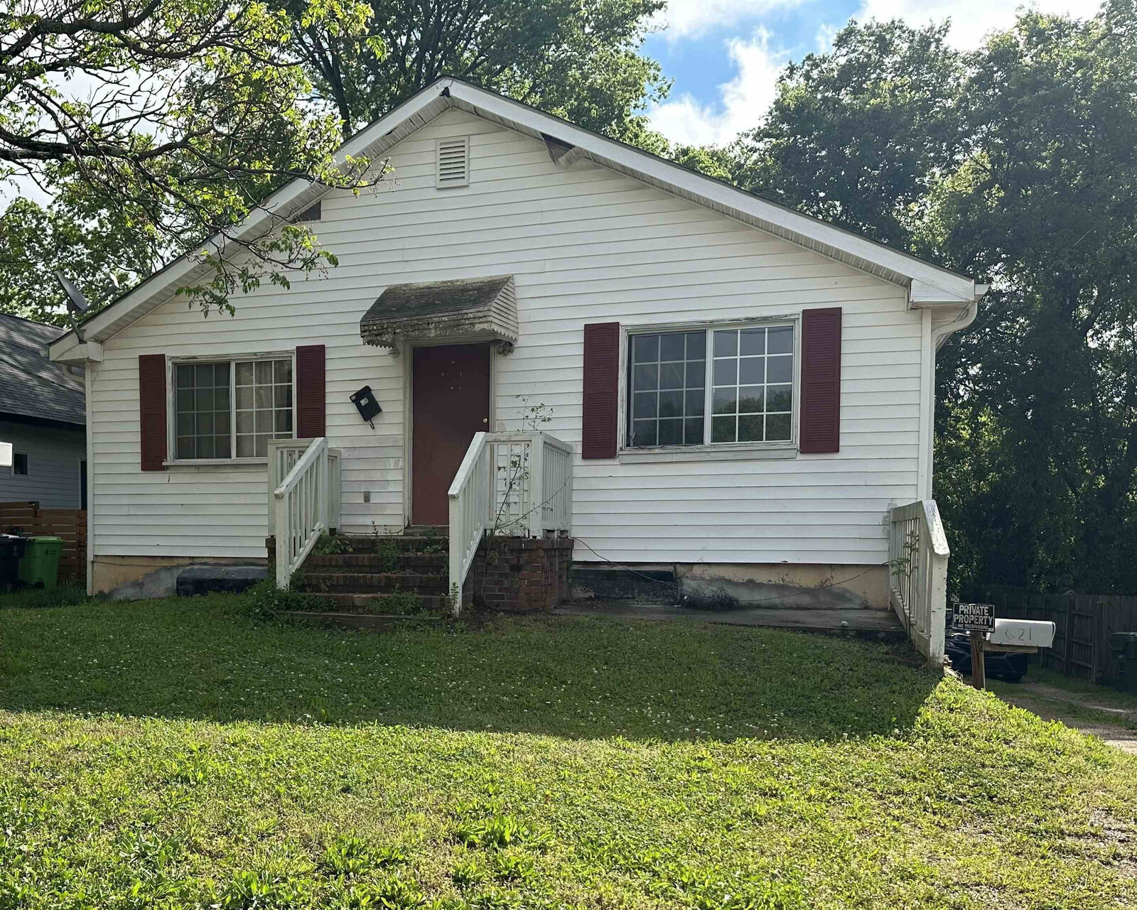 Property Photo: 621 Church Street NC 27601