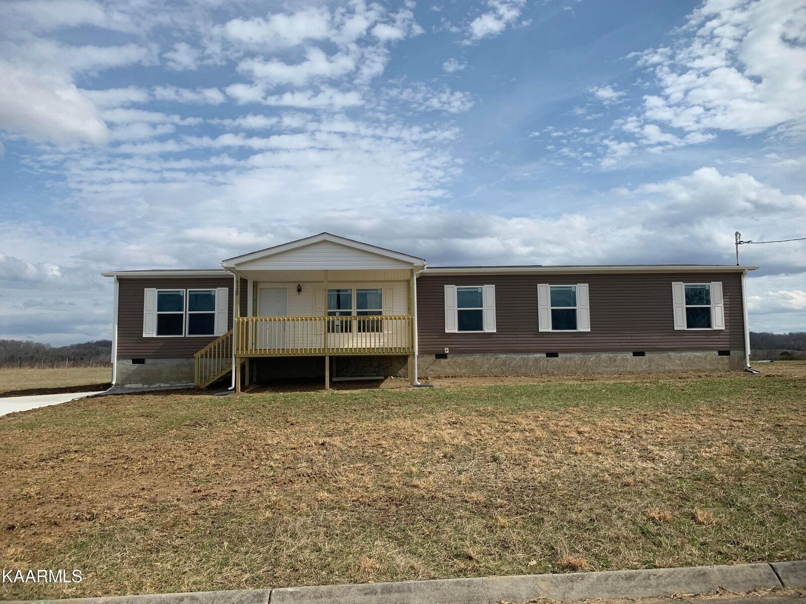 Property Photo: 1527 River TN 37813