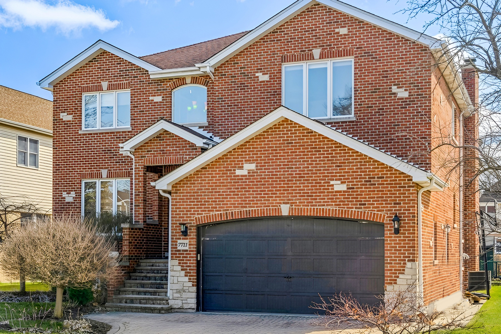 Property Photo:  7711 W Howard Street  IL 60631 