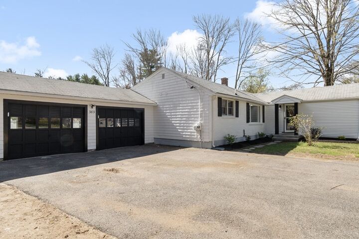 Property Photo: 383 Hayward St MA 02324