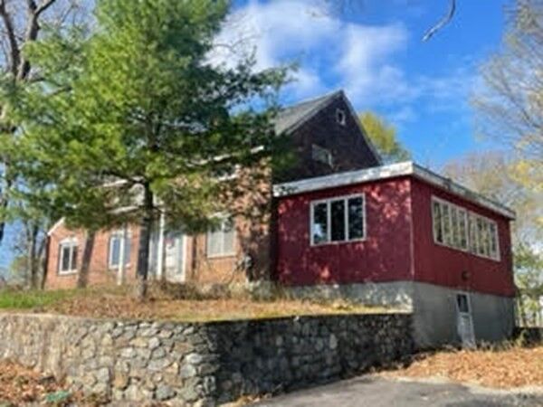 Property Photo: 6 Lovis Ave MA 01880
