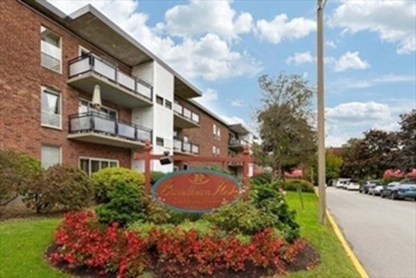 Property Photo:  57 Broadlawn Park 9A  MA 02467 