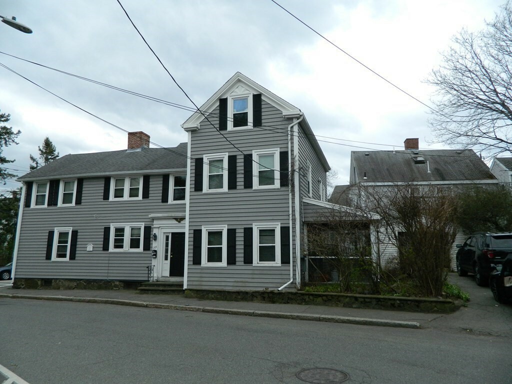 Property Photo:  284 Washington Street 2  MA 01945 