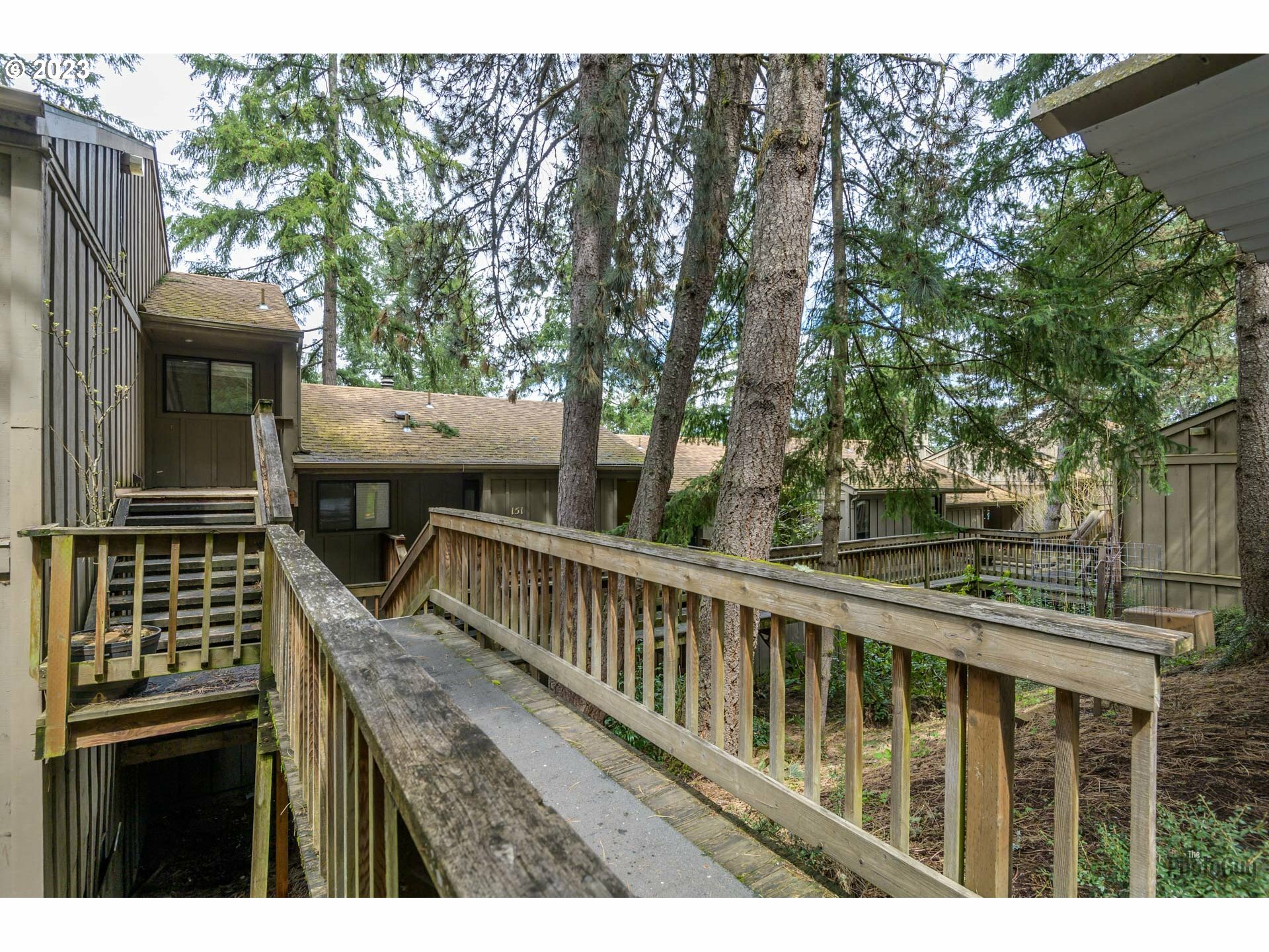 149 Treehill Loop  Eugene OR 97405 photo