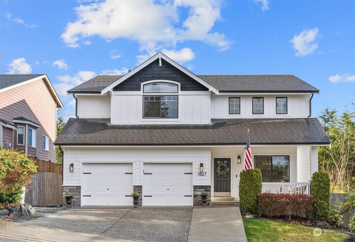 Property Photo:  1827 23rd Street  WA 98290 