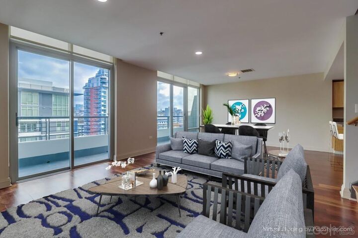 Property Photo:  425 W Beech 1707  CA 92101 