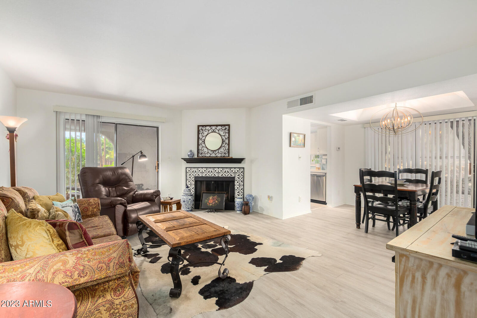 Property Photo: 9460 N 92nd Street N 107 AZ 85258