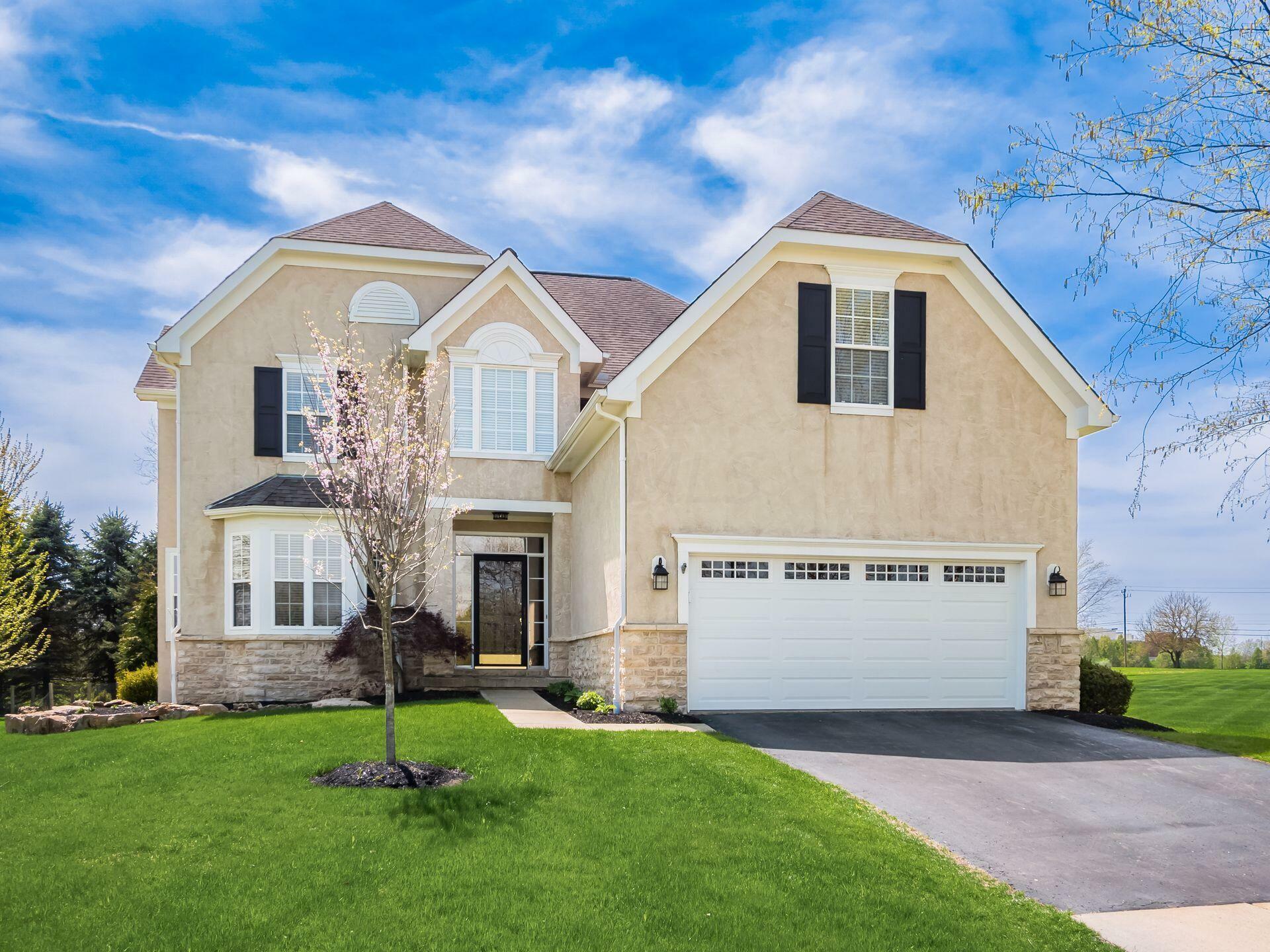 Property Photo: 7512 Center Green Drive OH 43082