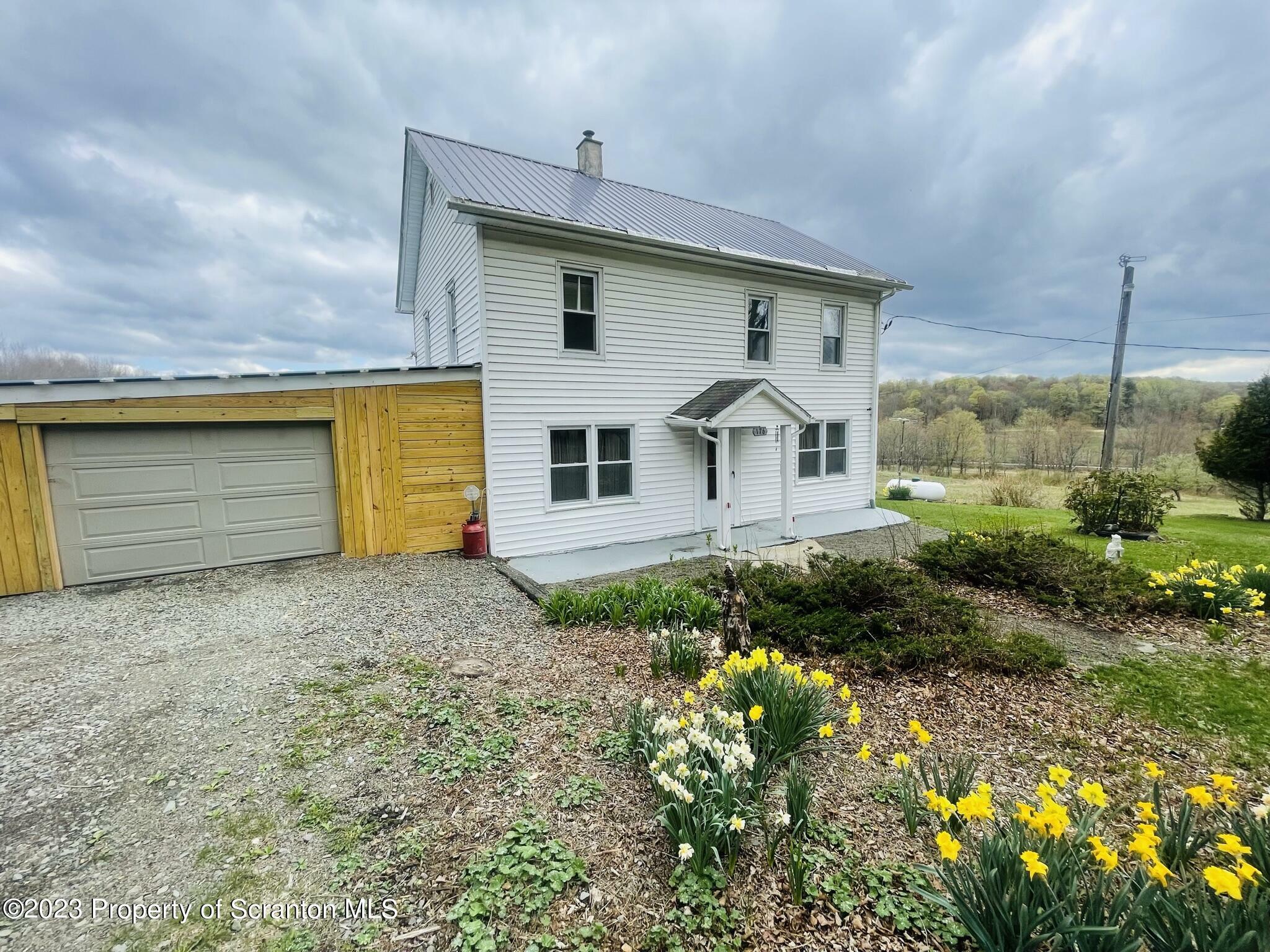 Property Photo:  176 Stack Rd  PA 18465 