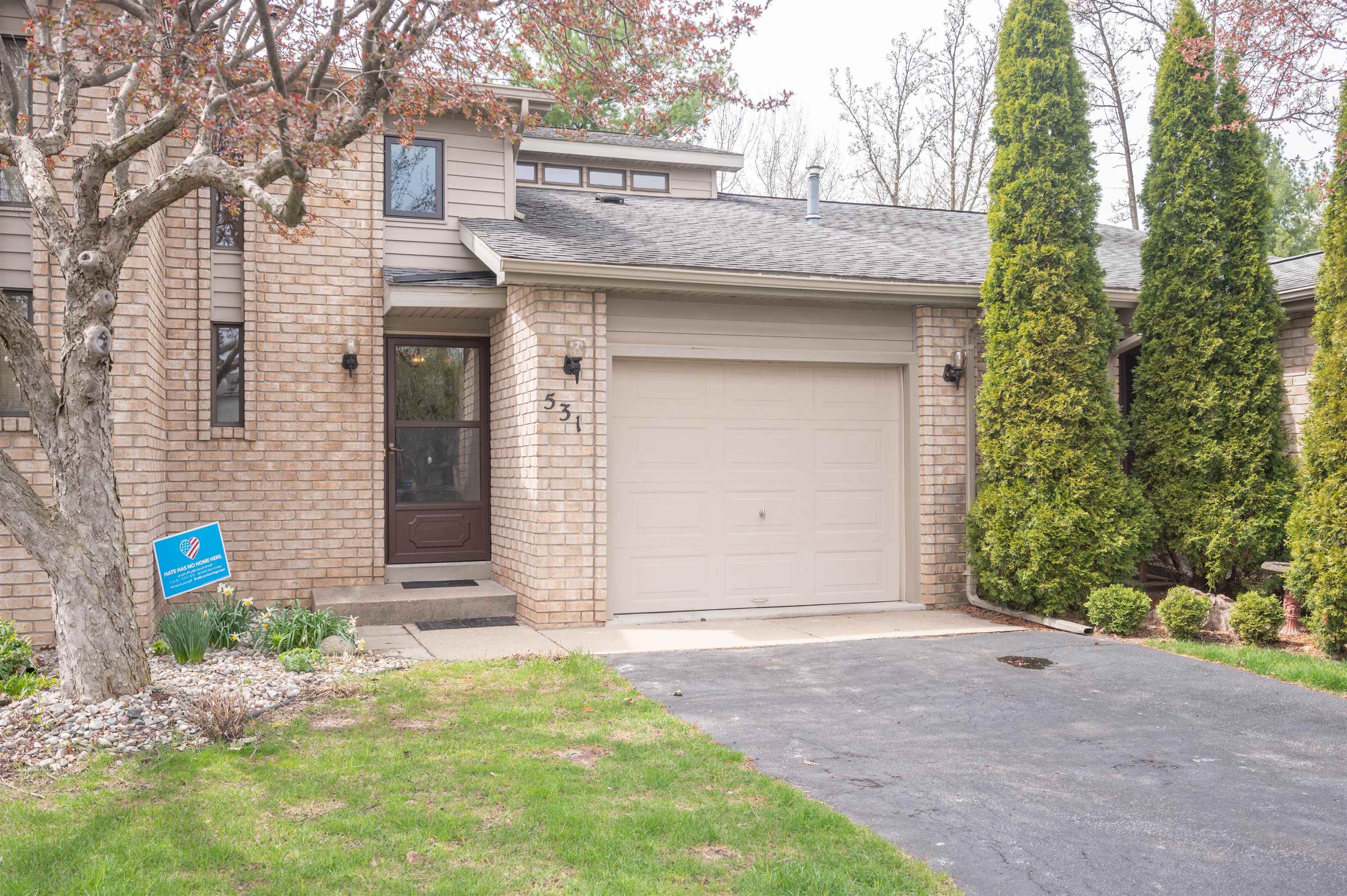 Property Photo:  531 Morningside Drive  MI 48640 