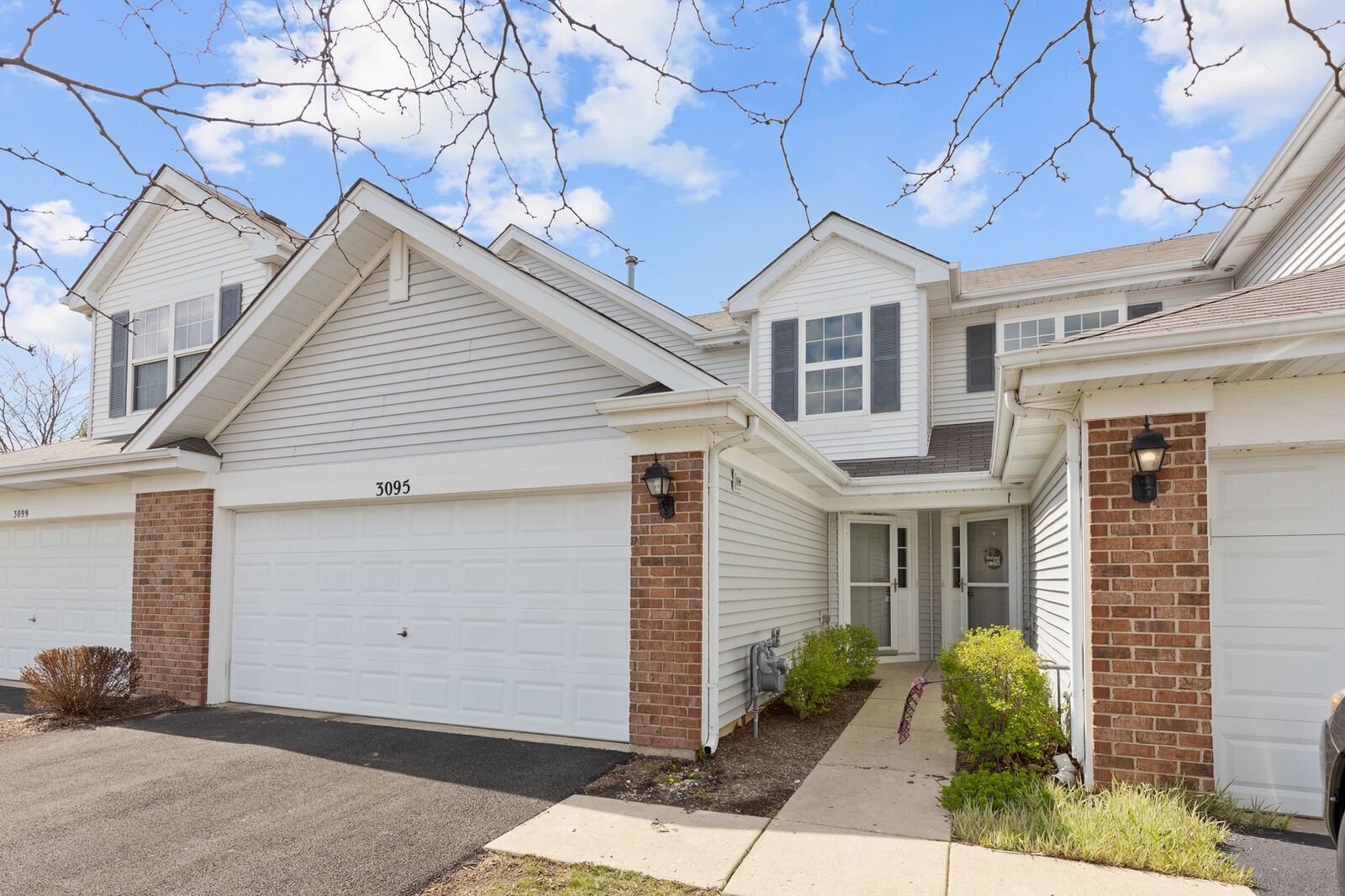 Property Photo: 3095 Courtland Street 0 IL 60098