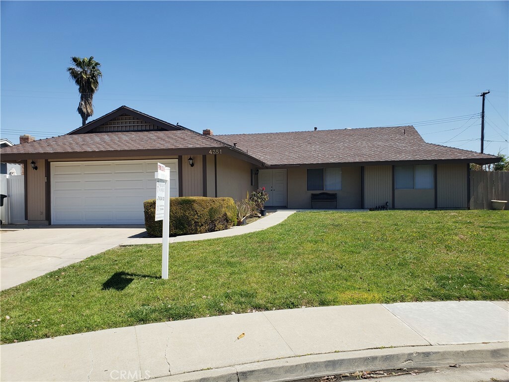 Property Photo: 4351 Milan Court CA 92505