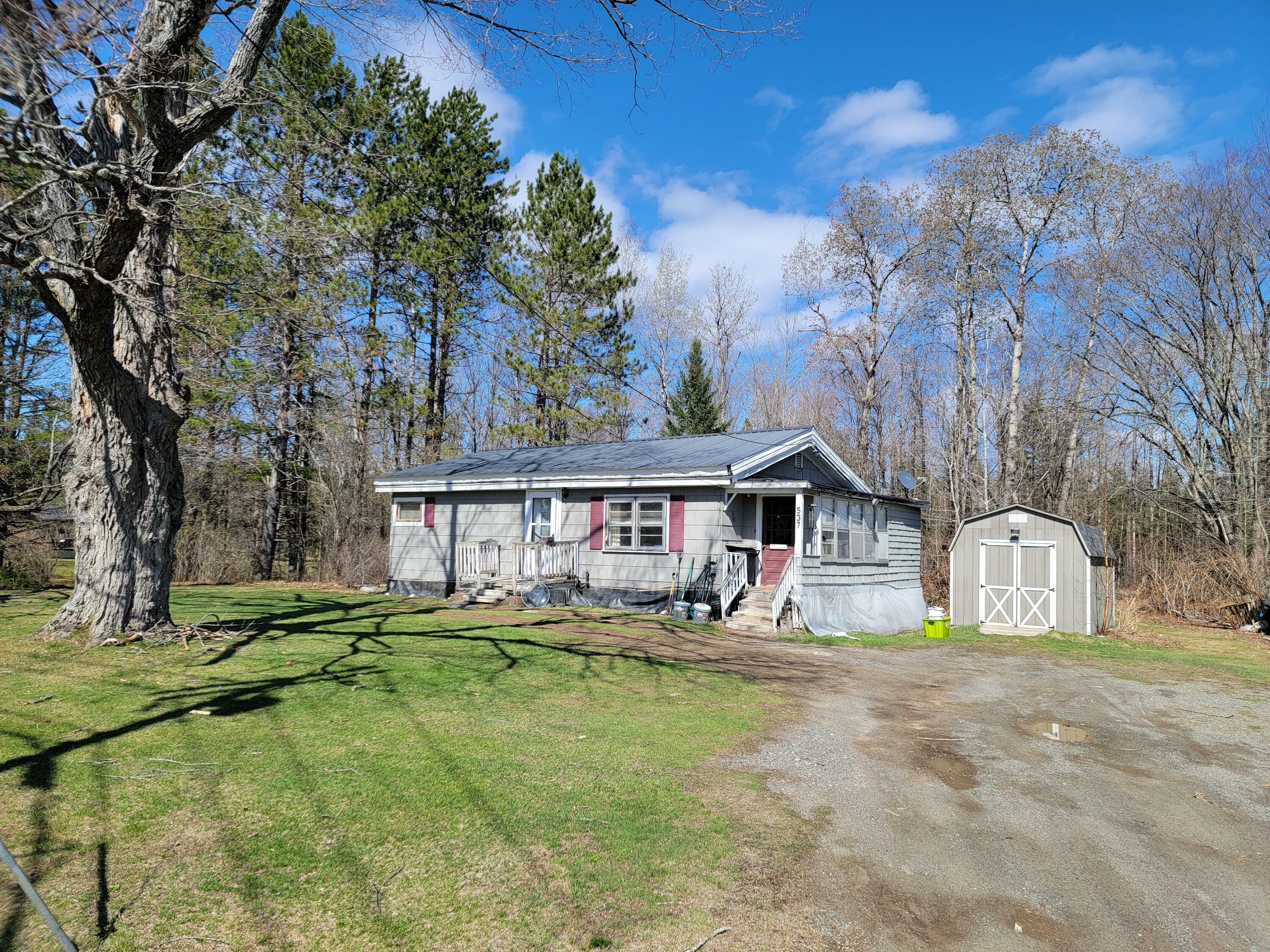 Property Photo:  537 Dover Road  ME 04422 