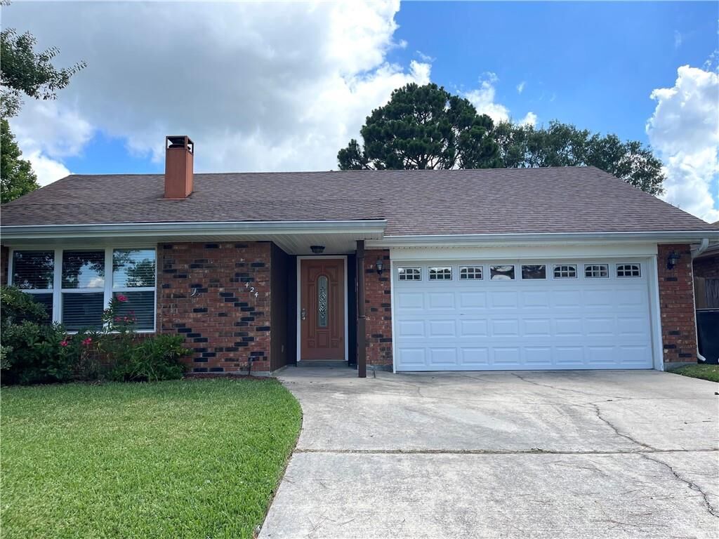 Property Photo:  424 Eden Isles Boulevard  LA 70458 