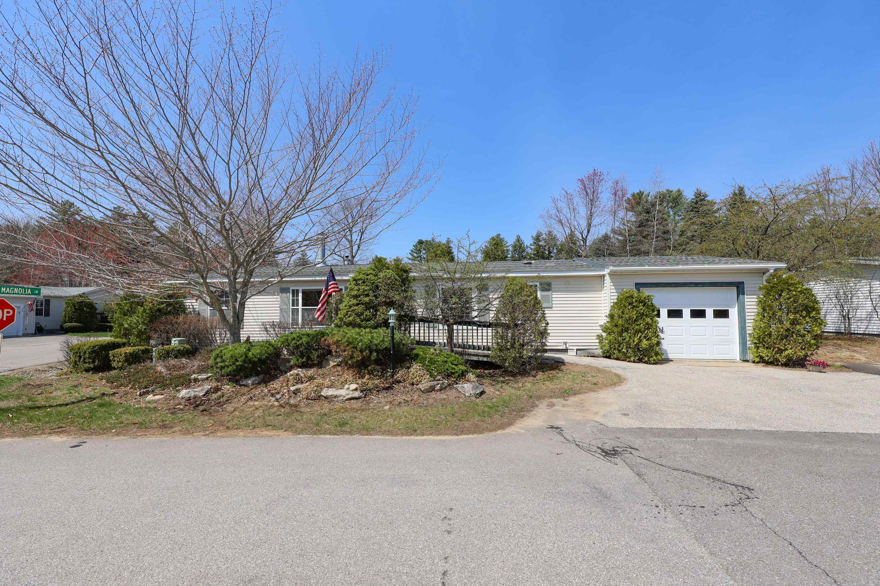 Property Photo:  42 Great Brook Drive  NH 03220 