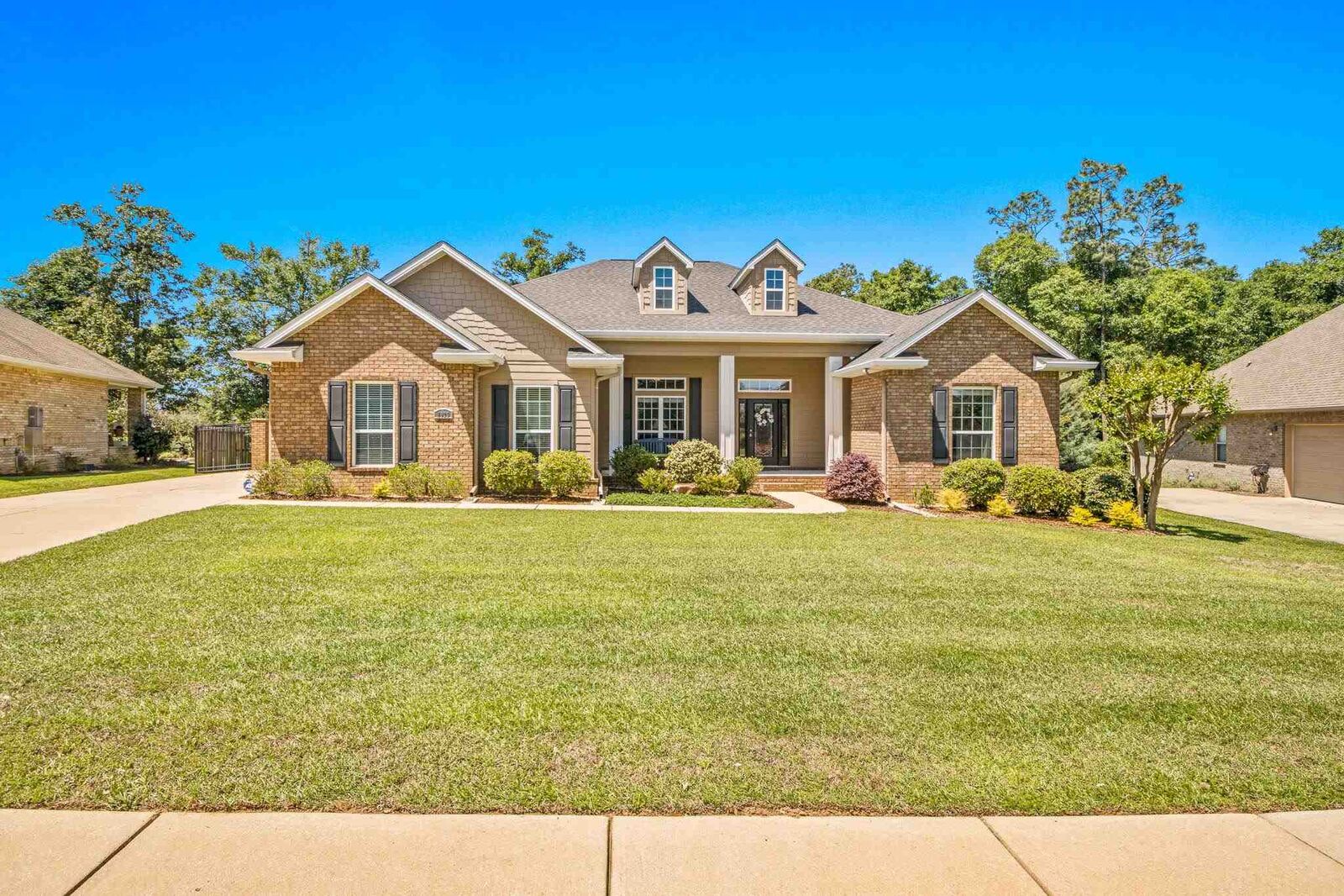 Property Photo:  8825 Marsh Elder Dr  FL 32526 