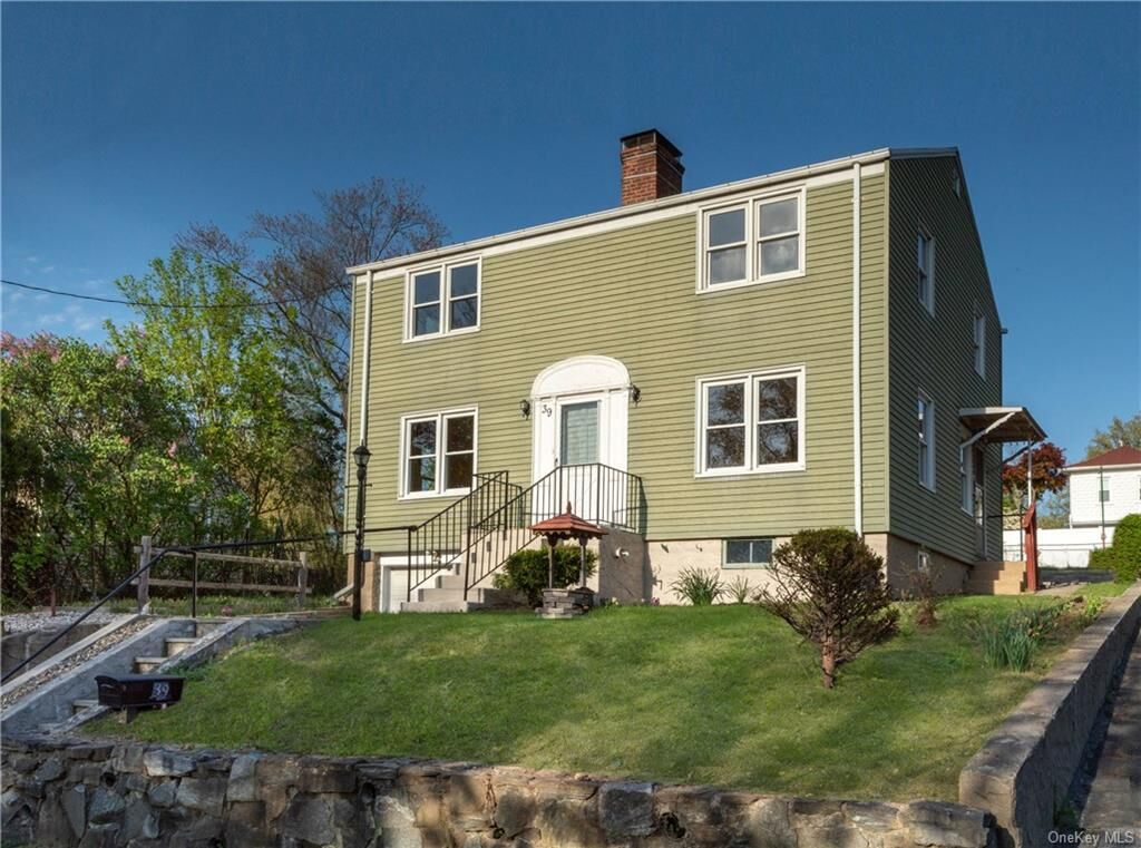 Property Photo: 39 Grandview Avenue NY 10522