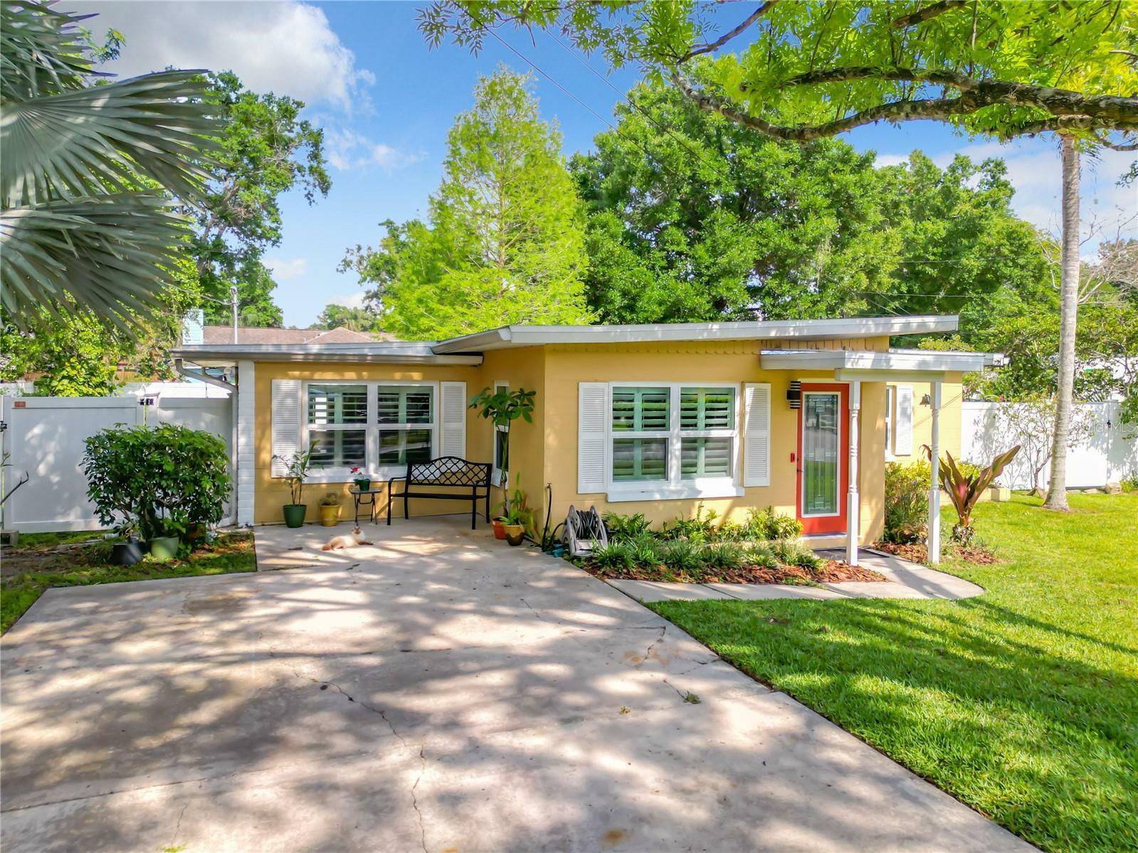 Property Photo: 3111 Williams Street FL 32806
