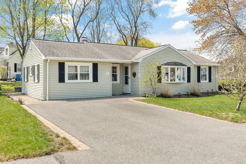 Property Photo: 6 Bancroft Street MA 02451