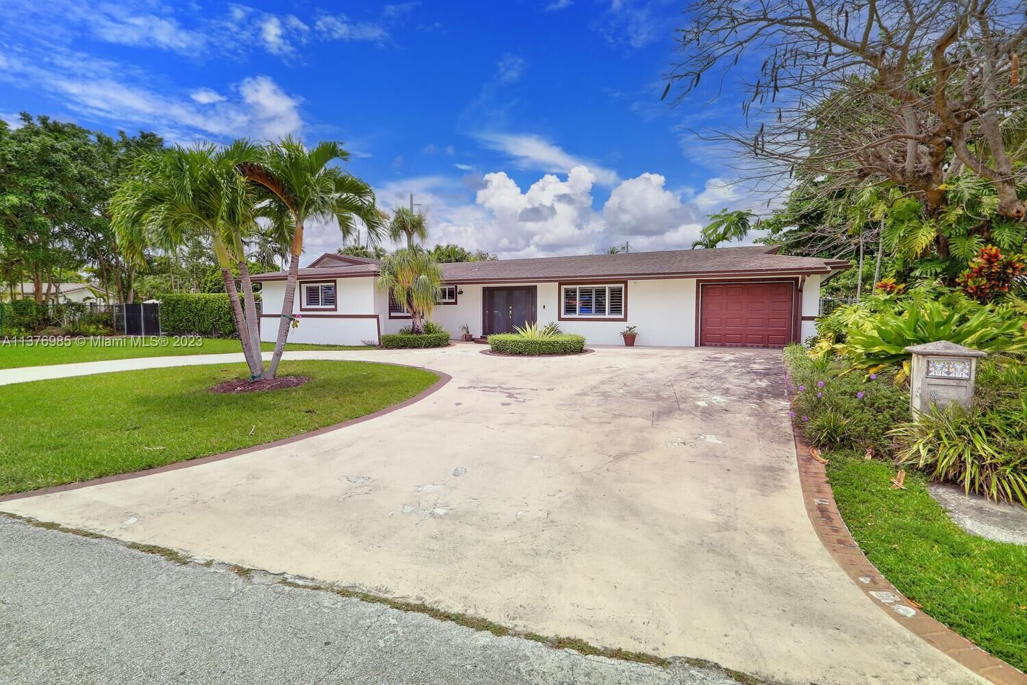 Property Photo:  8800 SW 81st Ave  FL 33156 