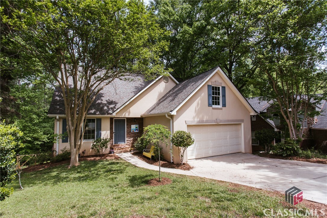 Property Photo:  110 Tremont Court  GA 30606 