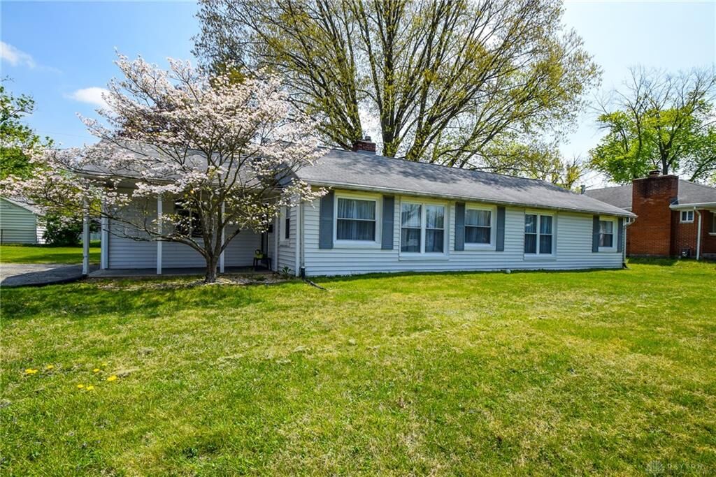 Property Photo: 2712 California Avenue OH 45419